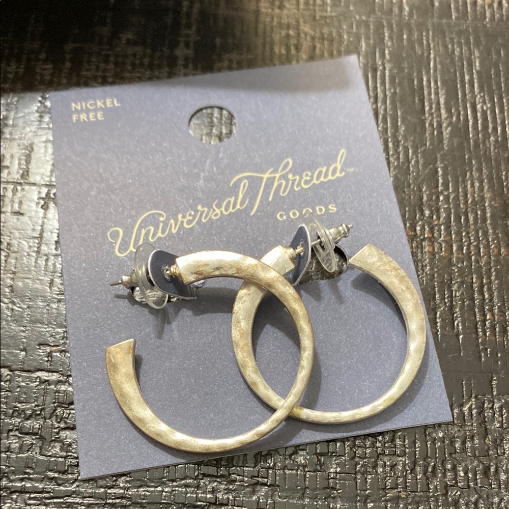 Universal Thread Silver Tone Hoop Earrings!